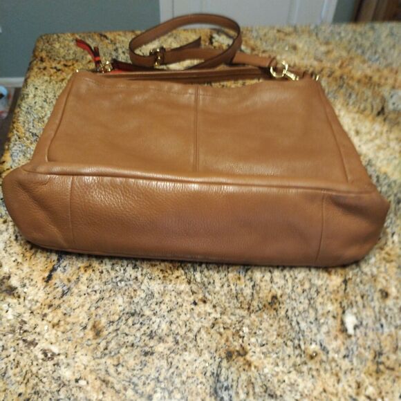 Coach F23293 Pebble Leather Hobo 2Way Shoulder/Hand Bag Zip Closure Brown - Picture 4 of 9